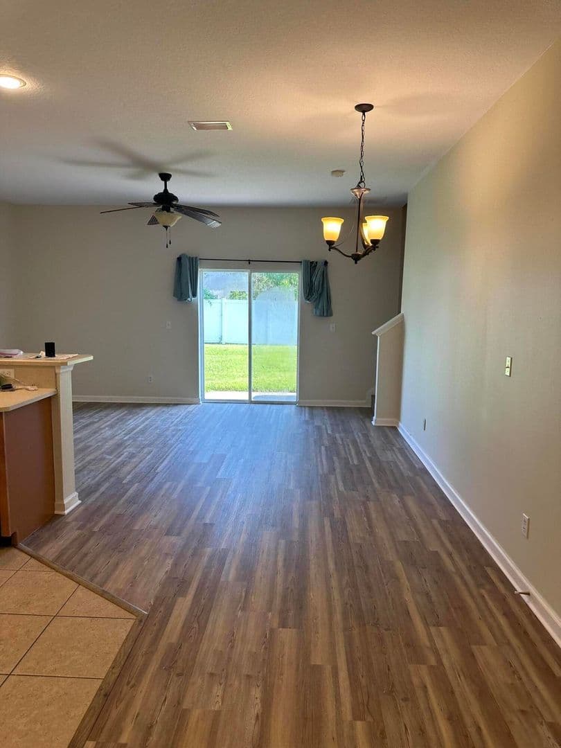 Melbourne Townhome: 2635 Revolution St. #104