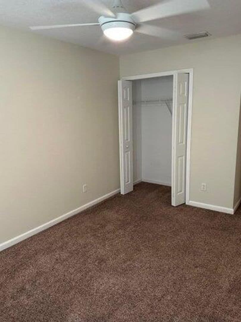 Melbourne Townhome: 2635 Revolution St. #104