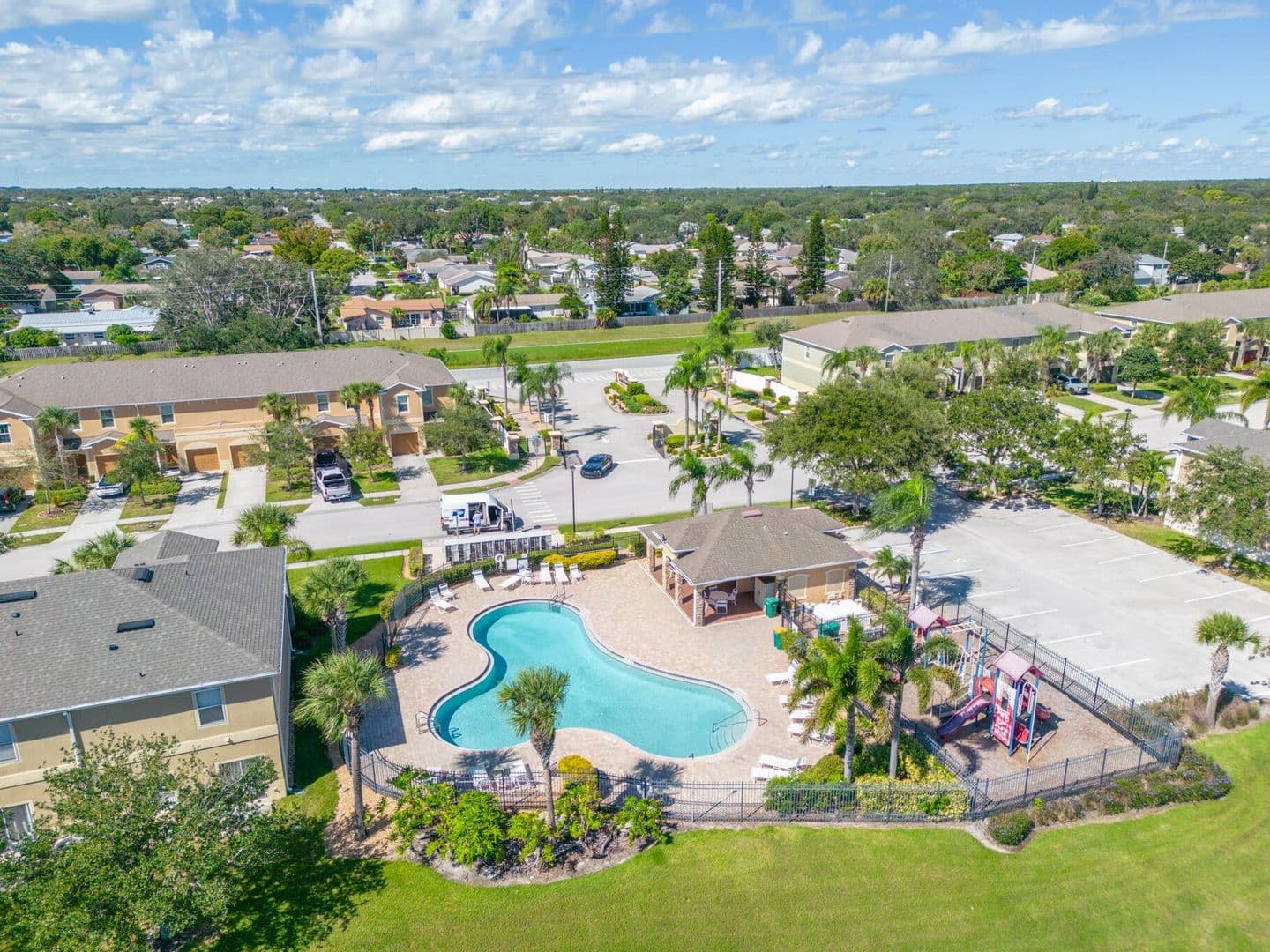 Melbourne Townhome: 2635 Revolution St. #104