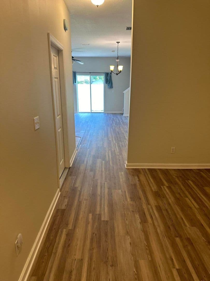 Melbourne Townhome: 2635 Revolution St. #104