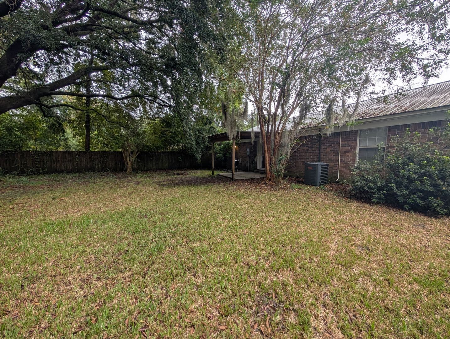 Summerville House: 102 Lisa Drive