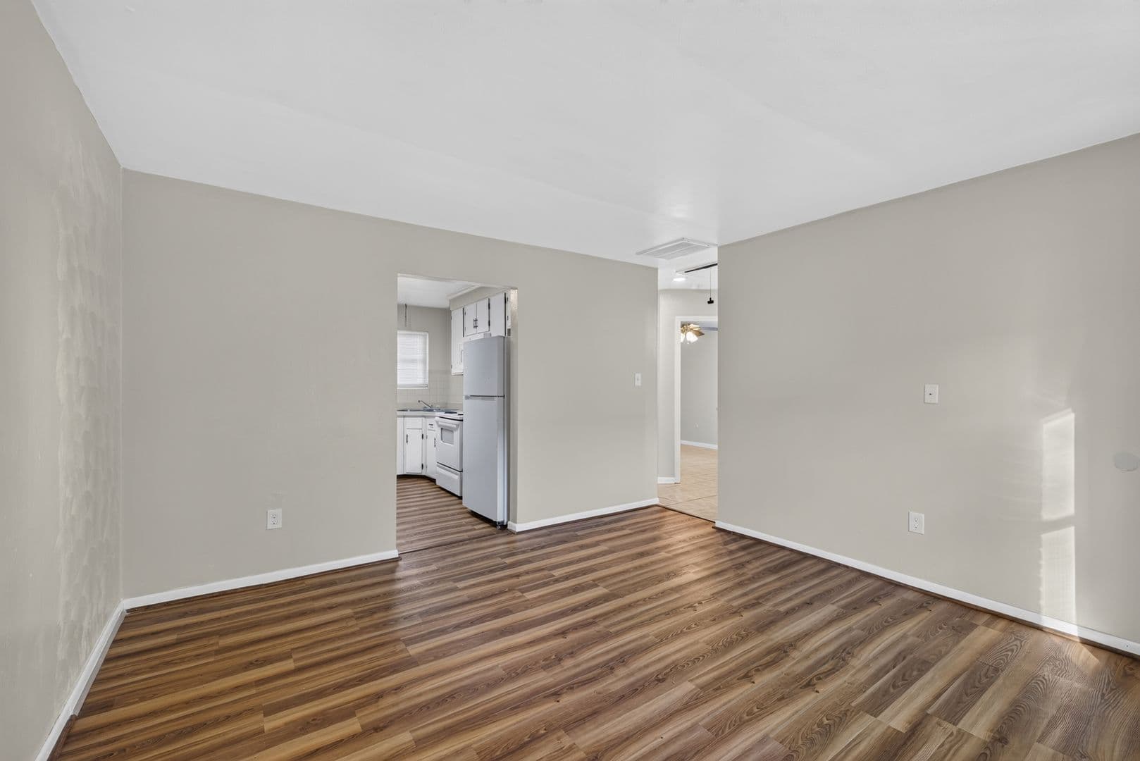 Virginia Beach Multiplex: 110 S Corwood Avenue - S. Corwood - 112