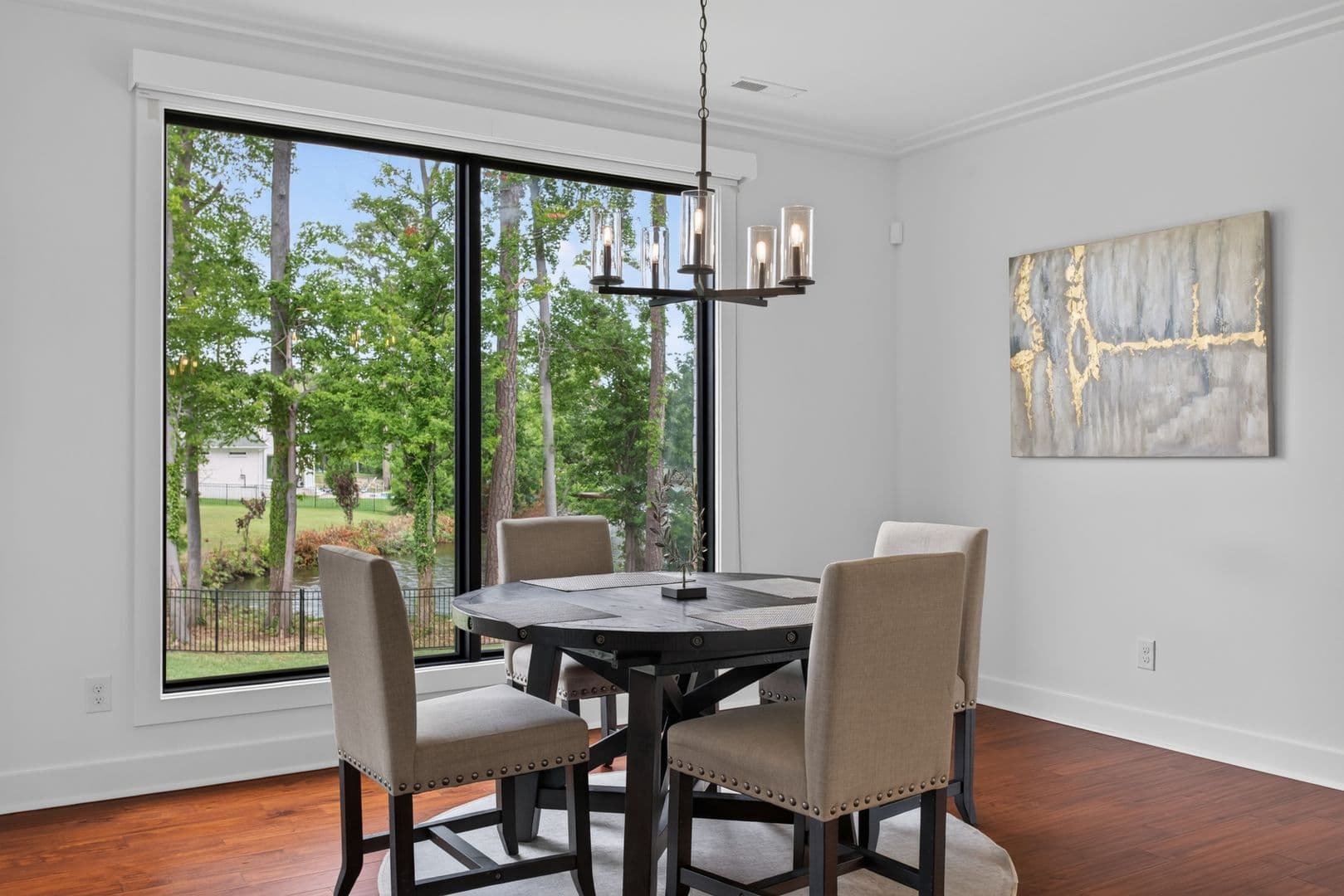 Virginia Beach House: 1316 Lambeth Lane