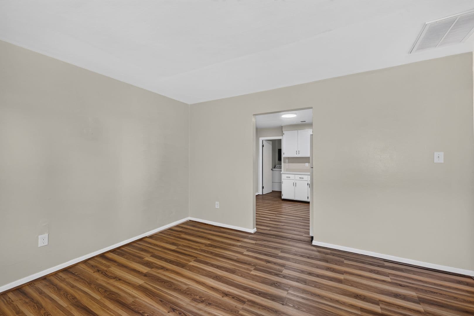 Virginia Beach Multiplex: 110 S Corwood Avenue - S. Corwood - 112
