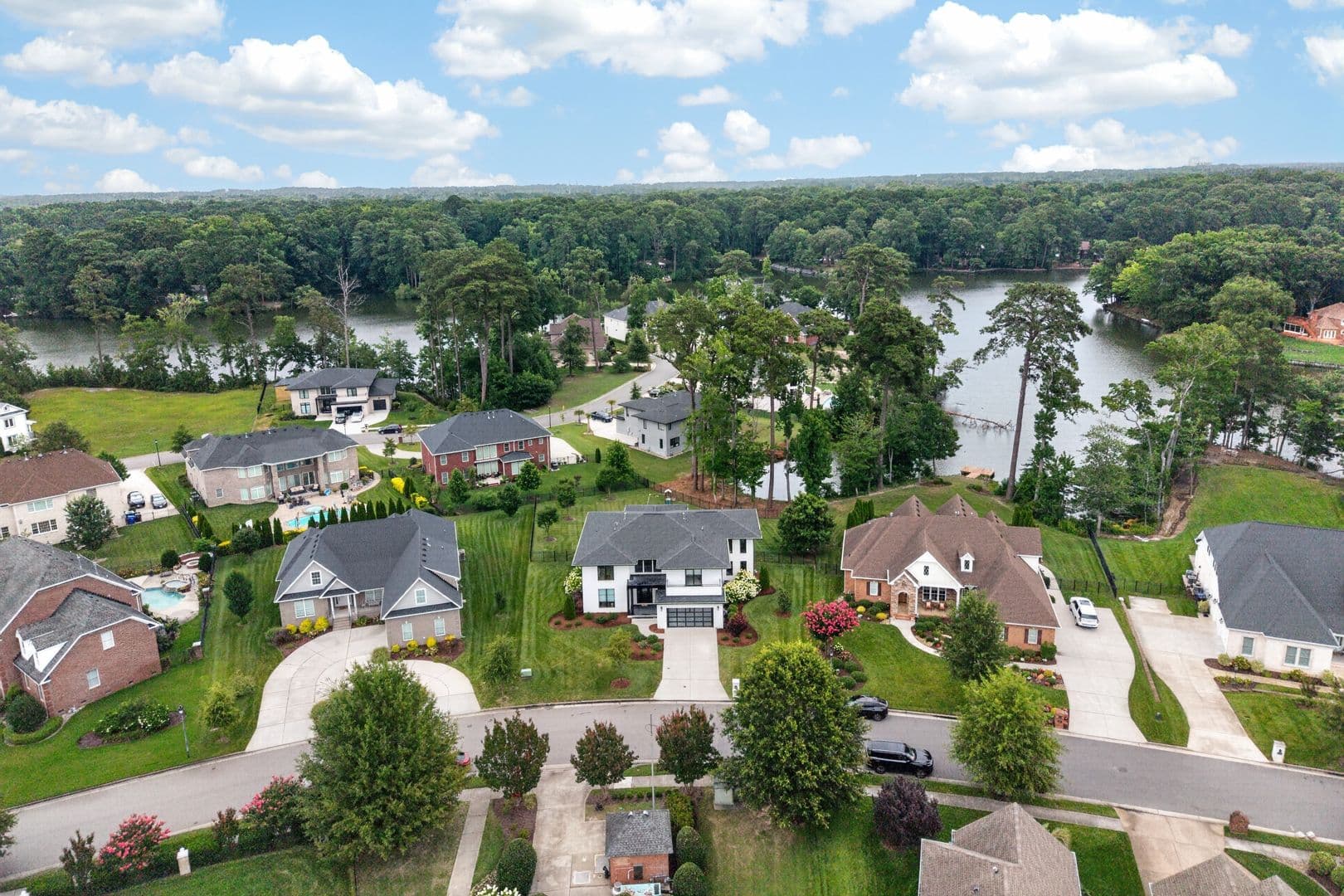 Virginia Beach House: 1316 Lambeth Lane