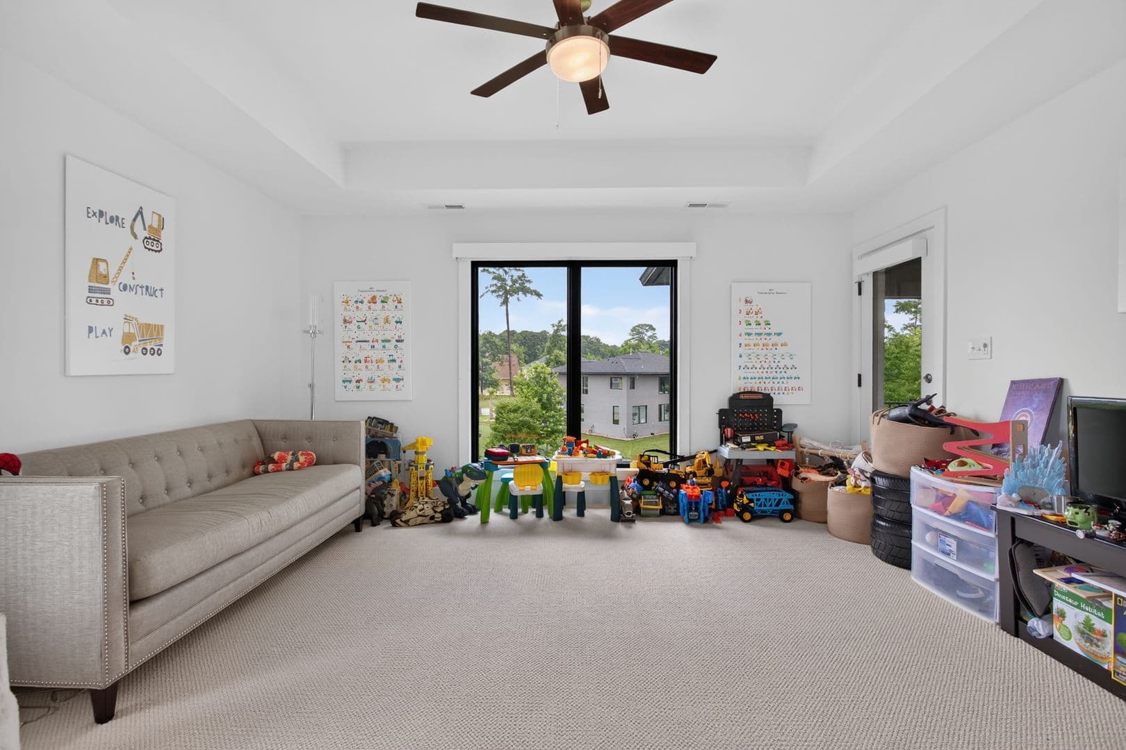 Virginia Beach House: 1316 Lambeth Lane