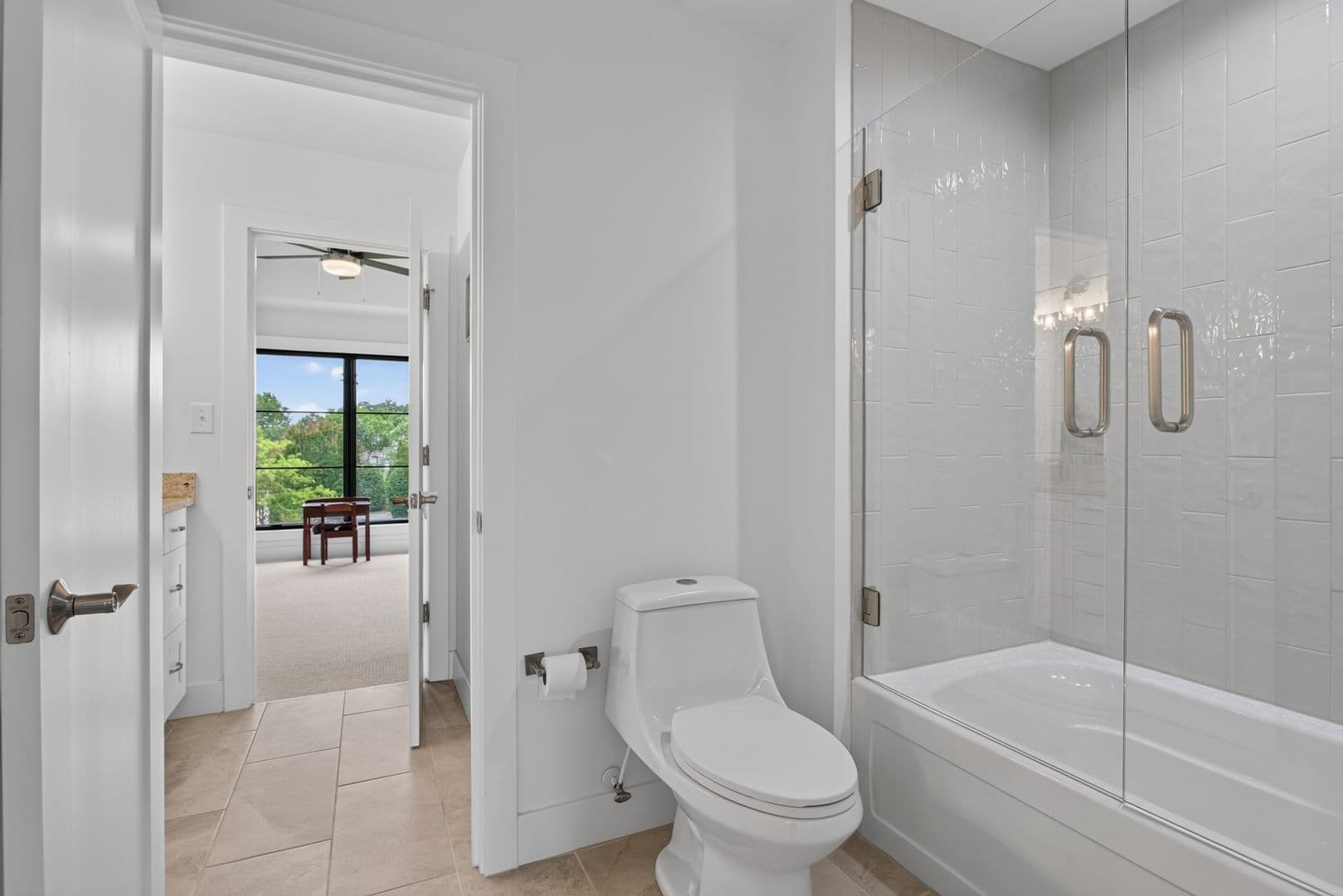 Virginia Beach House: 1316 Lambeth Lane
