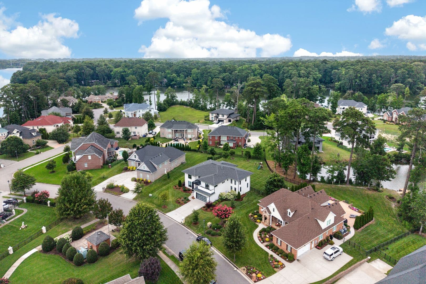 Virginia Beach House: 1316 Lambeth Lane