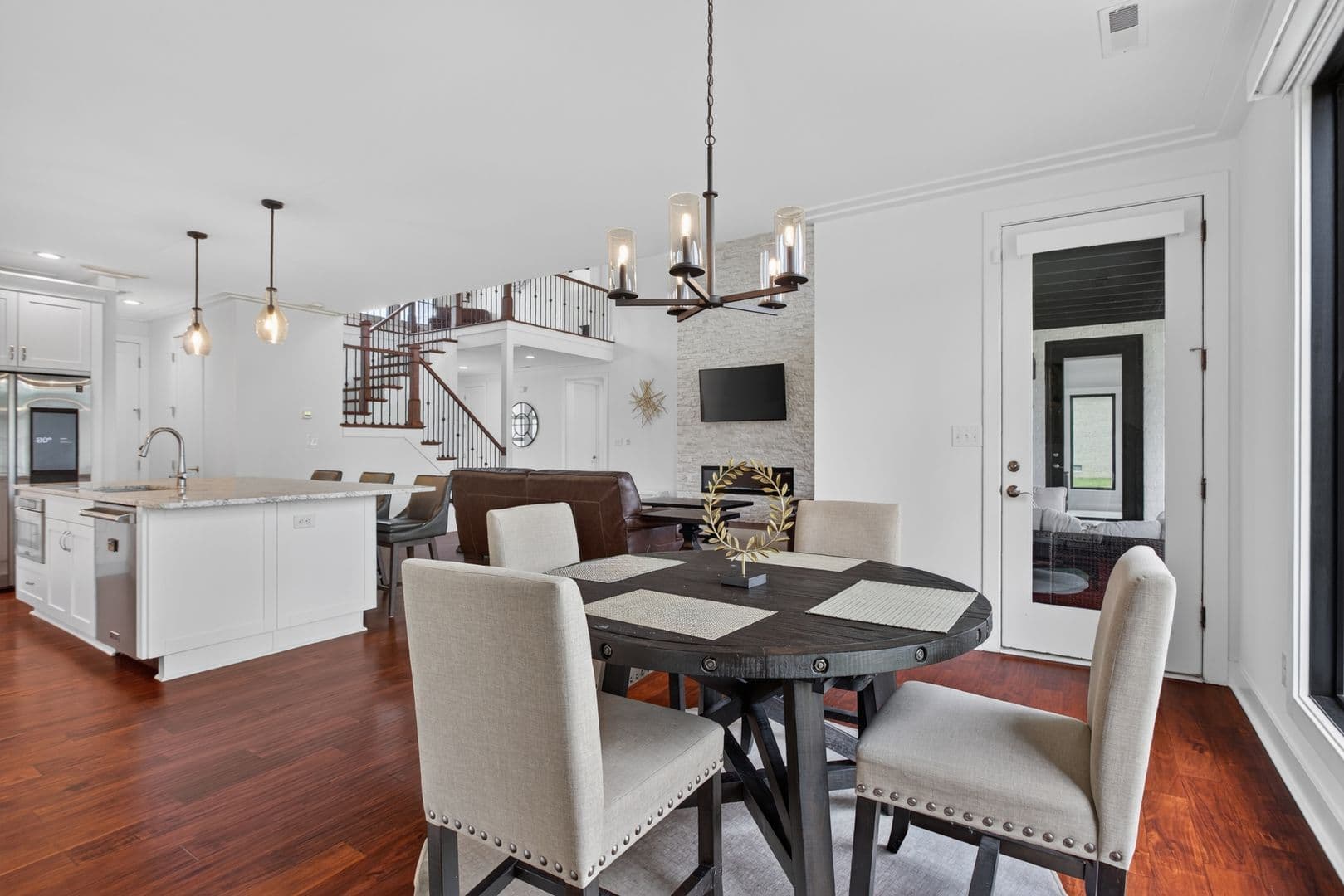 Virginia Beach House: 1316 Lambeth Lane