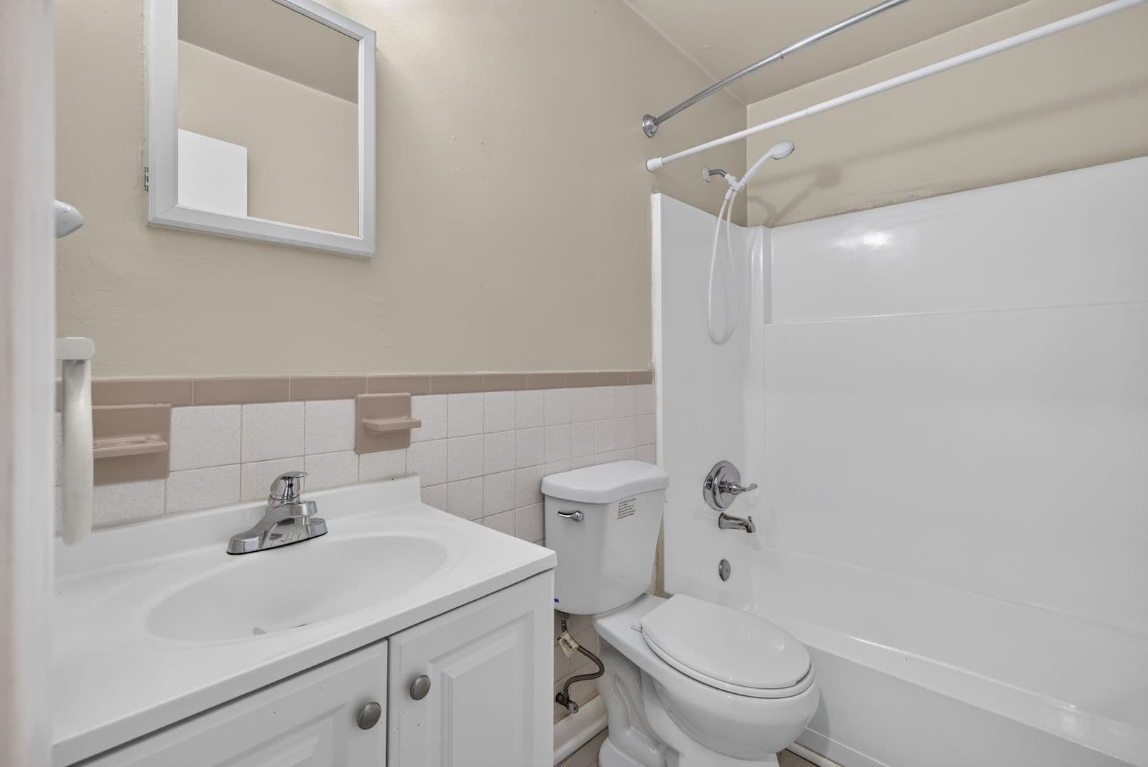 Virginia Beach Multiplex: 110 S Corwood Avenue - S. Corwood - 112