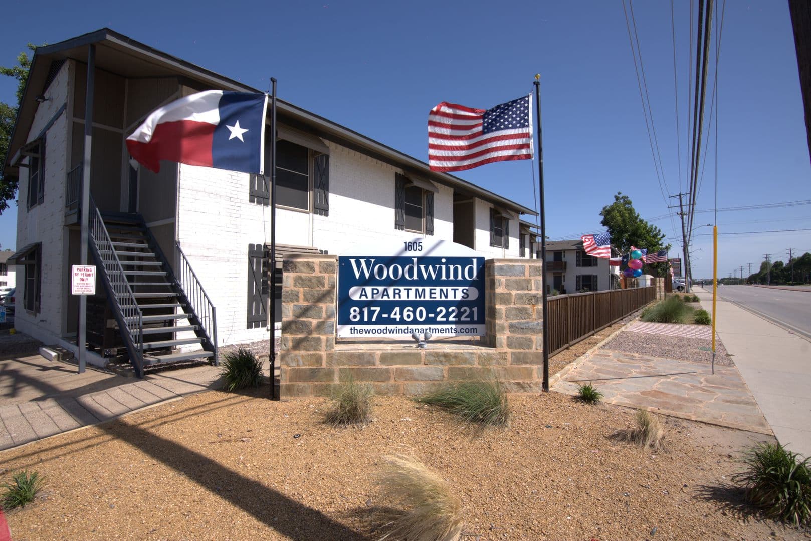 Arlington Apartment: 1605 S Cooper St