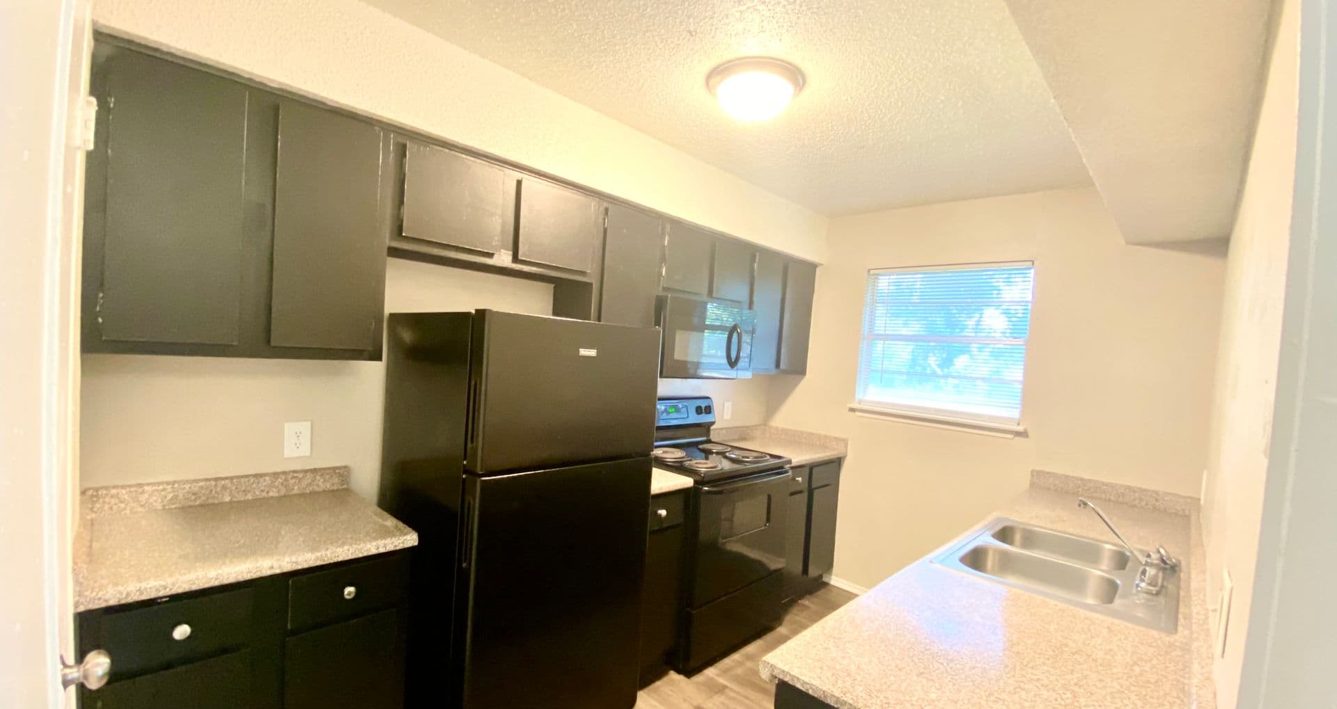 Longview Apartment: The Preserve Apartments
