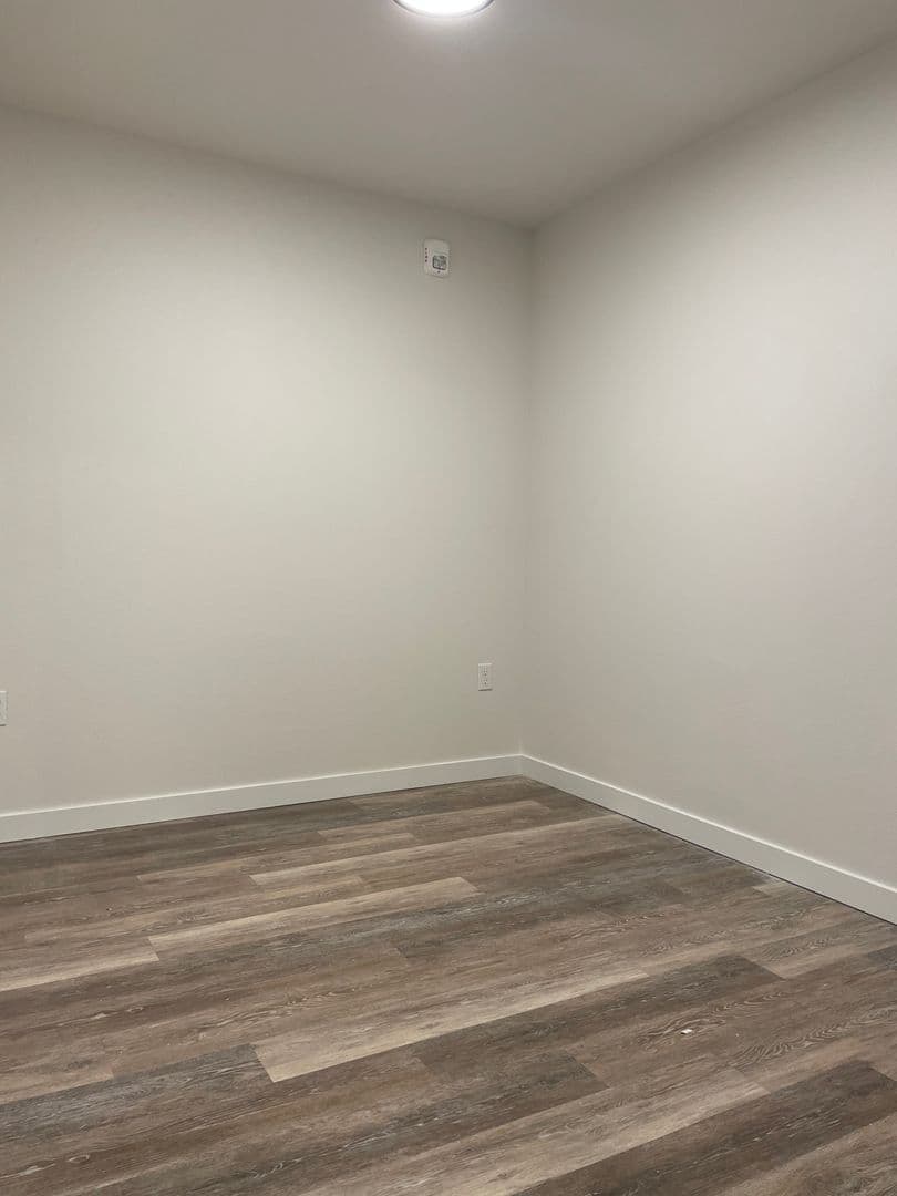 Seattle Apartment: 2222 SW Barton St