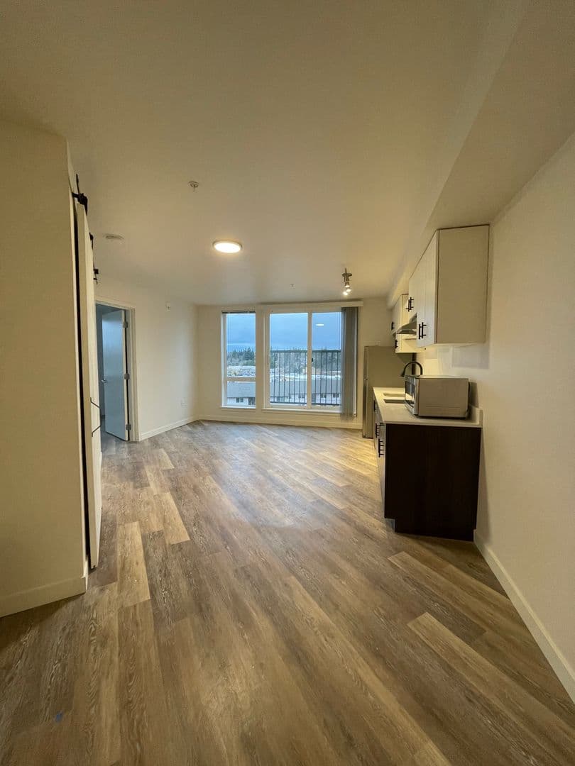 Seattle Apartment: 2222 SW Barton St
