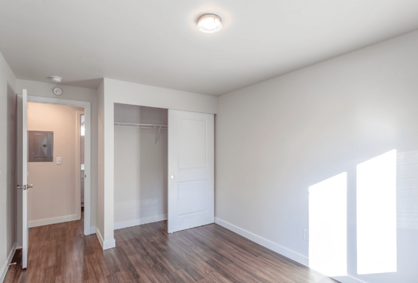 Bremerton Apartment: 4020 Bledsoe Avenue