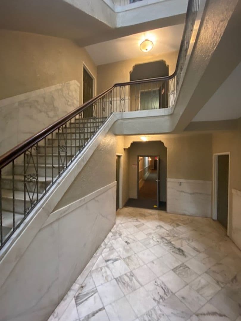 Atlanta Apartment: 705 Piedmont Avenue