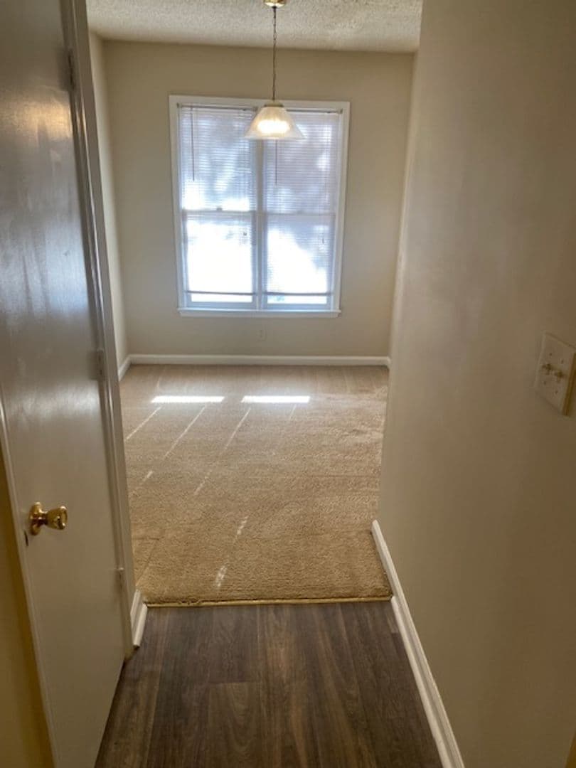 Marietta Apartment: 1215 Oakplace Drive