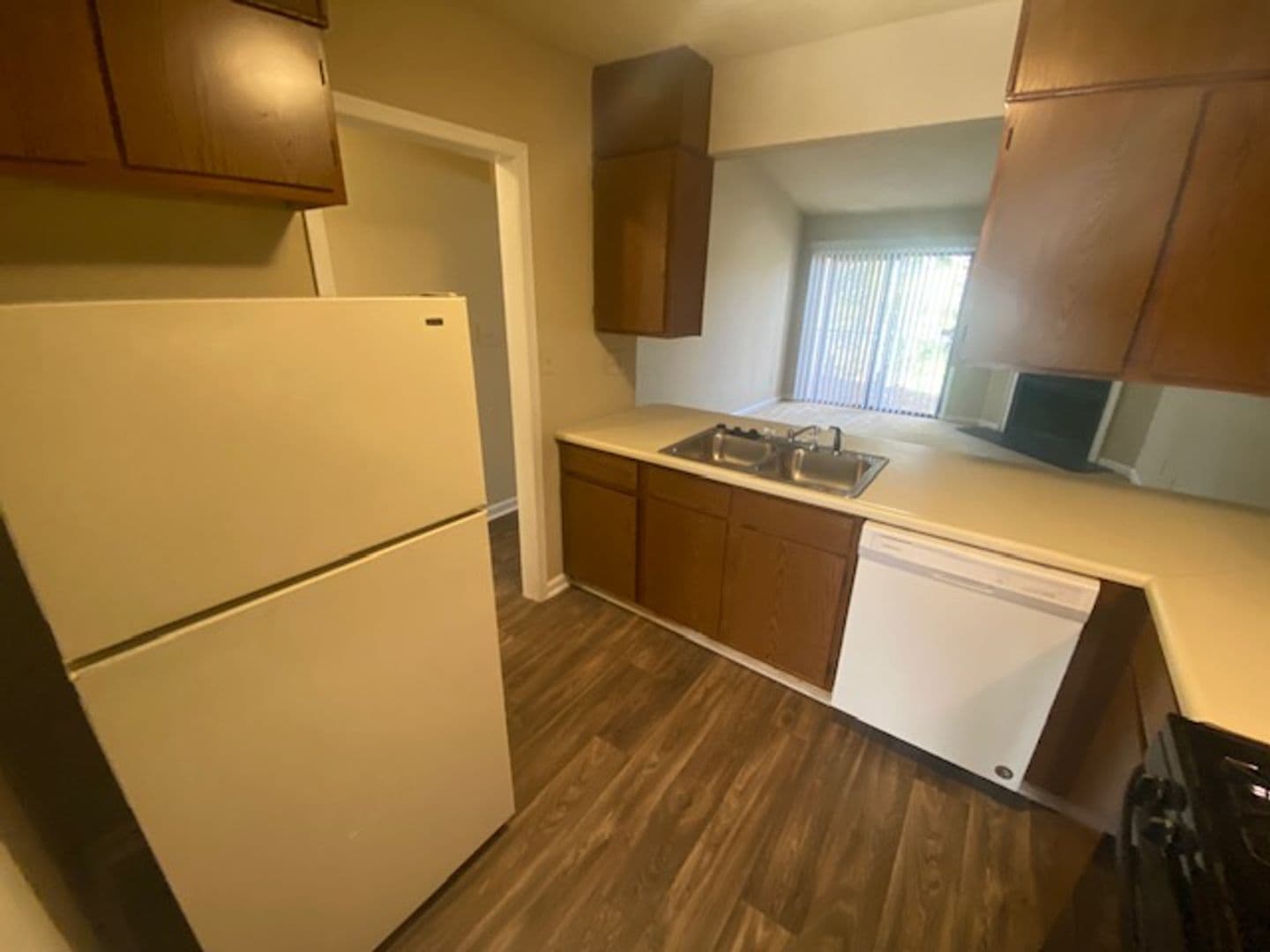Marietta Apartment: 1215 Oakplace Drive