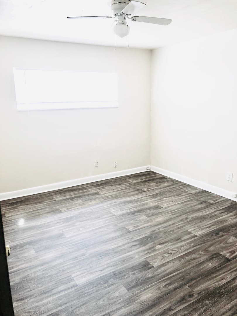 College Park Apartment: 1744 Lyle Avenue