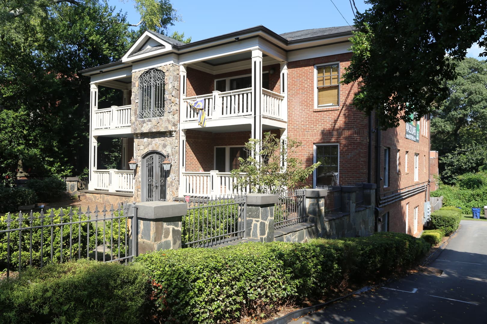 Atlanta Apartment: 685 Penn Avenue