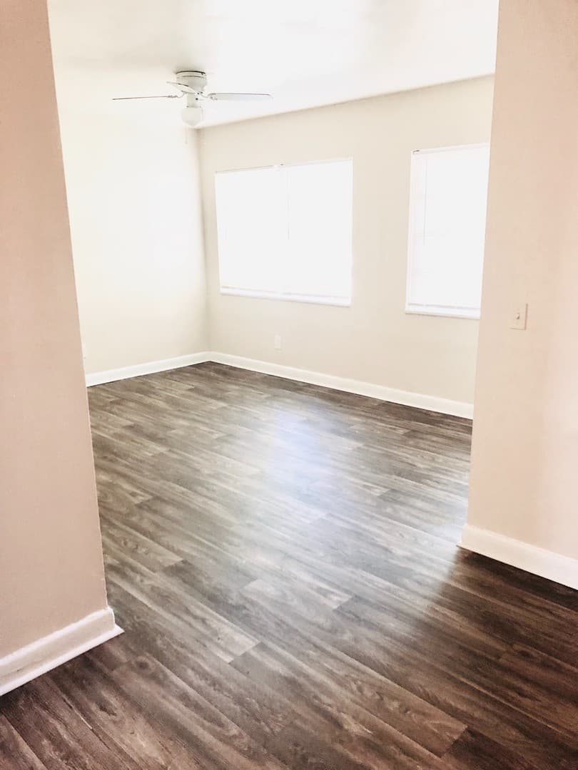 College Park Apartment: 1744 Lyle Avenue