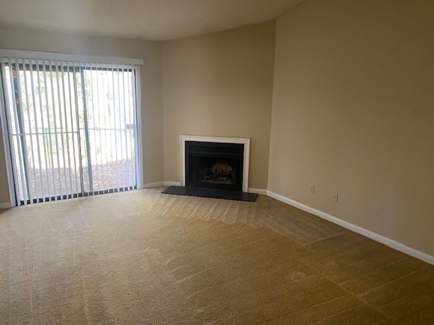 Marietta Apartment: 1215 Oakplace Drive