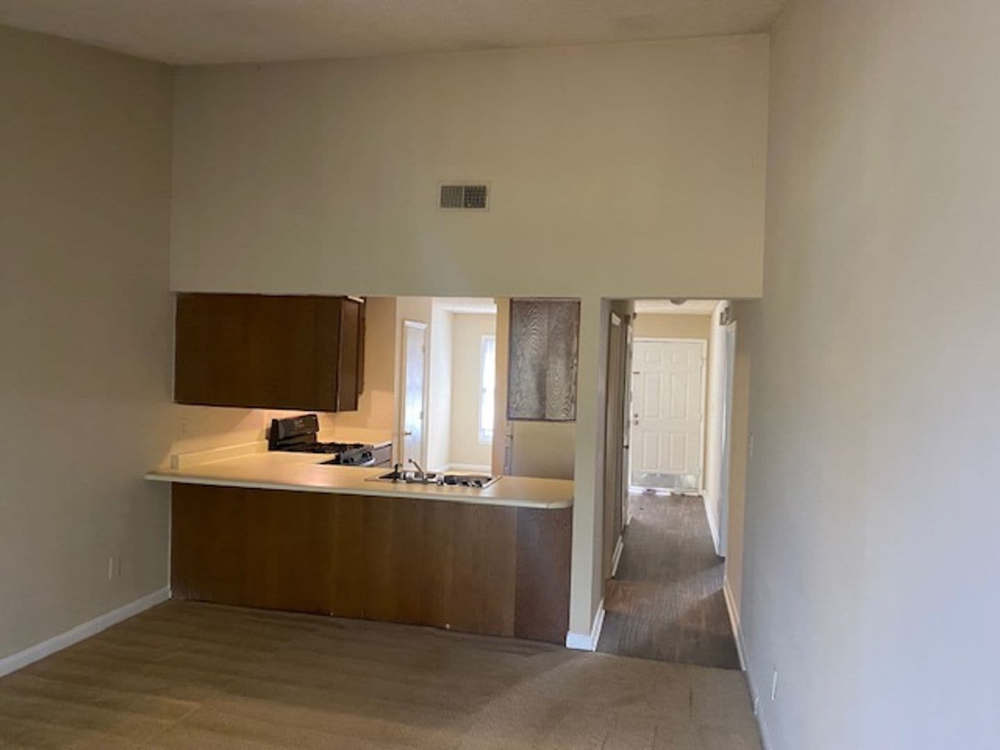 Marietta Apartment: 1215 Oakplace Drive
