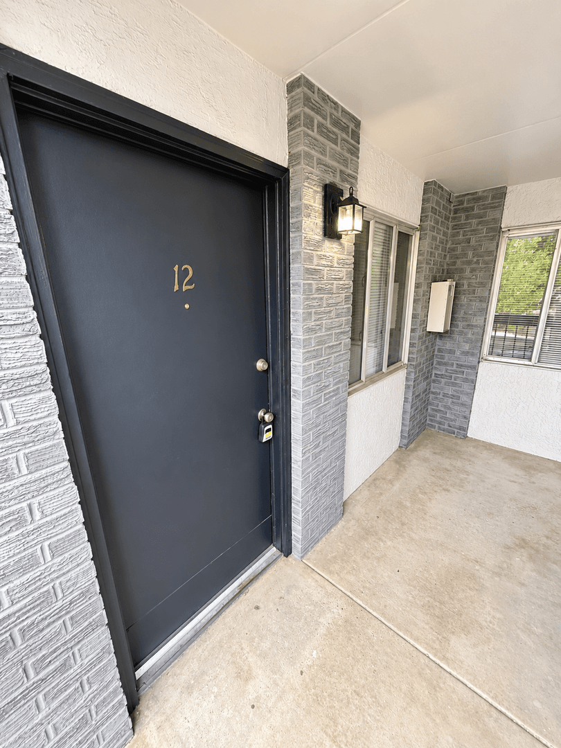 Coloraod Springs Apartment: 801  South Union Blvd