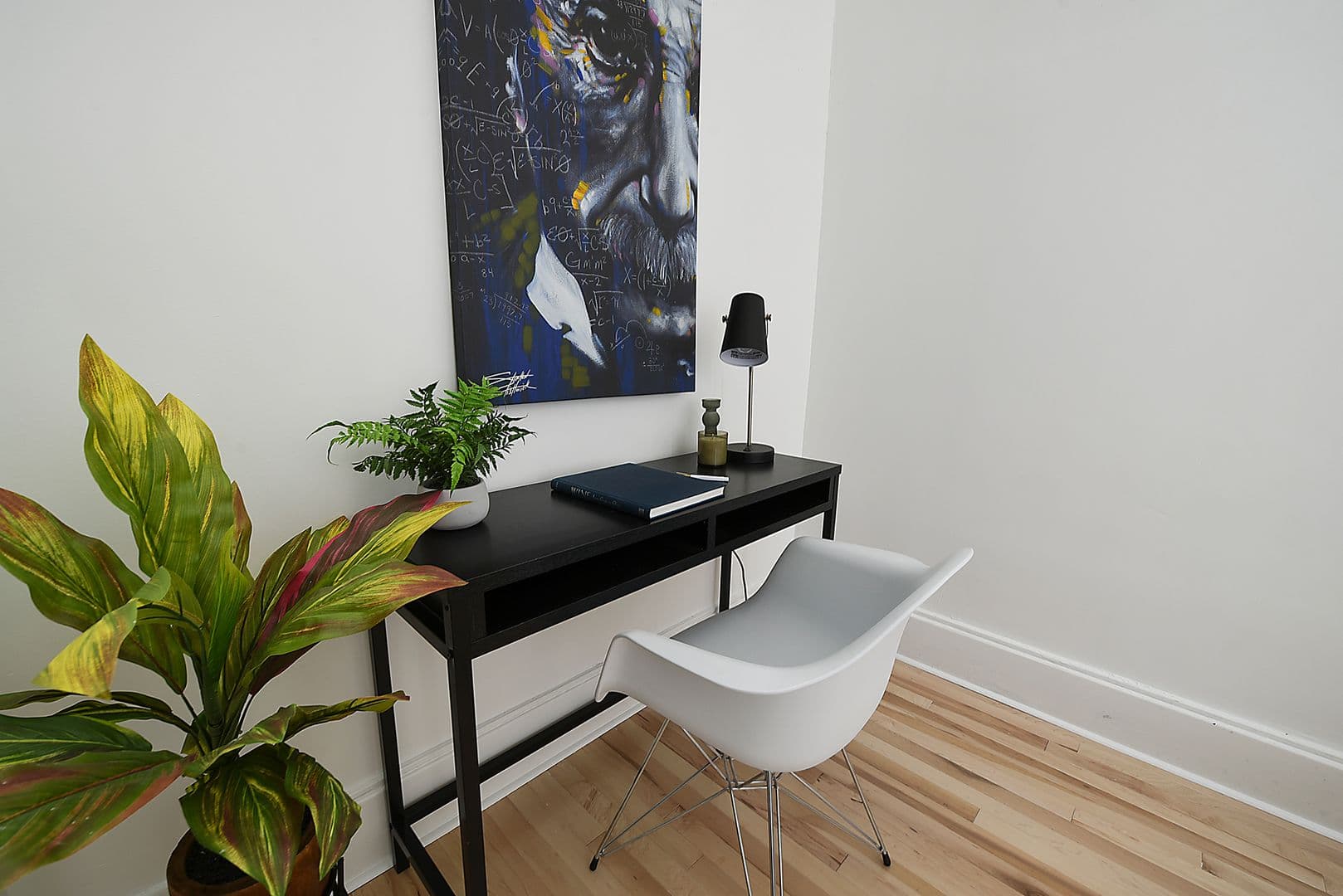 Homestead Apartment: 120 E 9th Ave