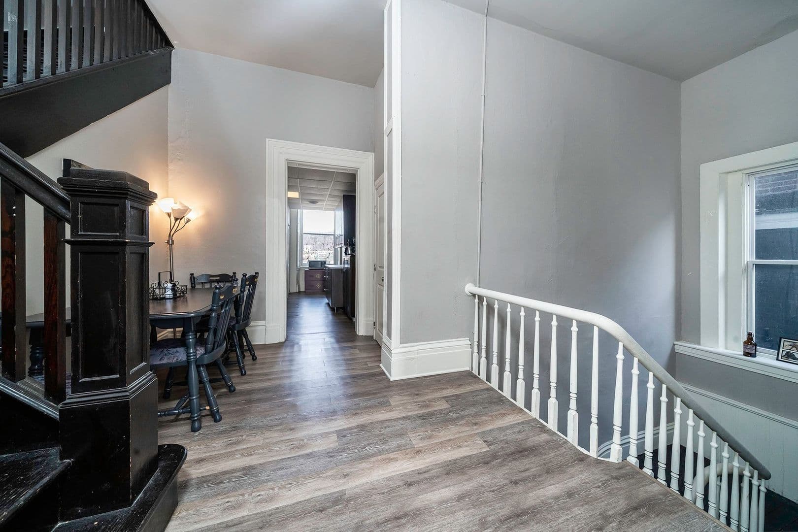 Pittsburgh Apartment: 2353 Sidney Street