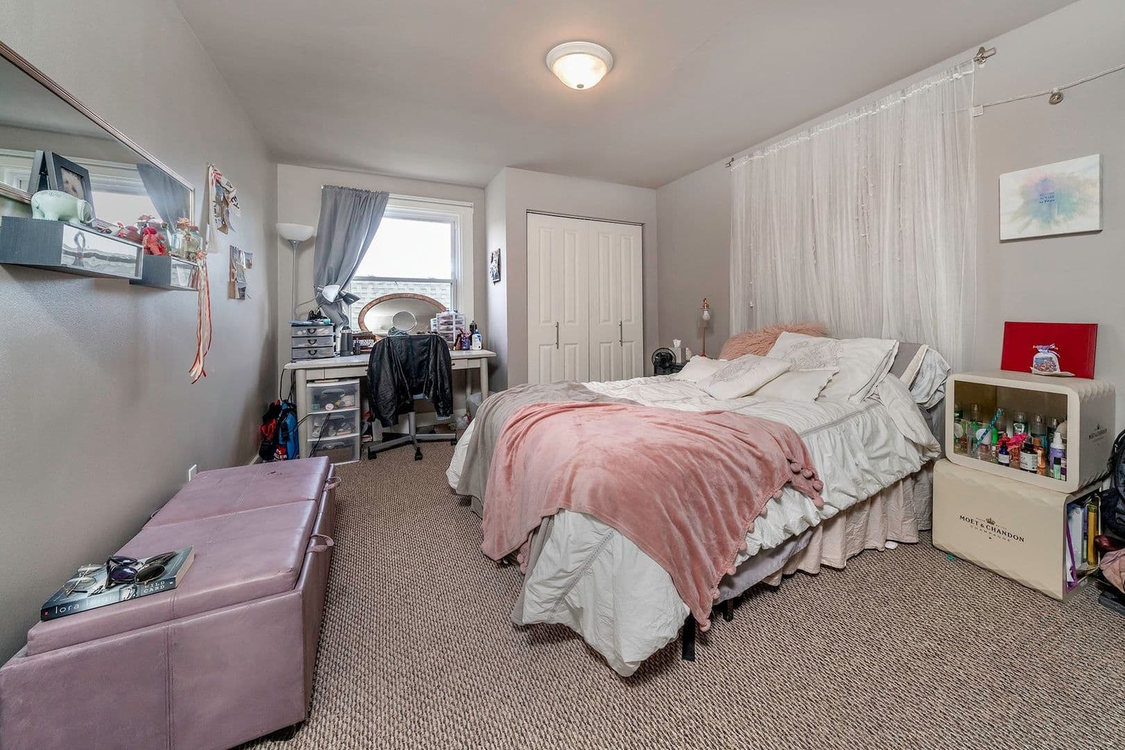 Pittsburgh Apartment: 2353 Sidney Street