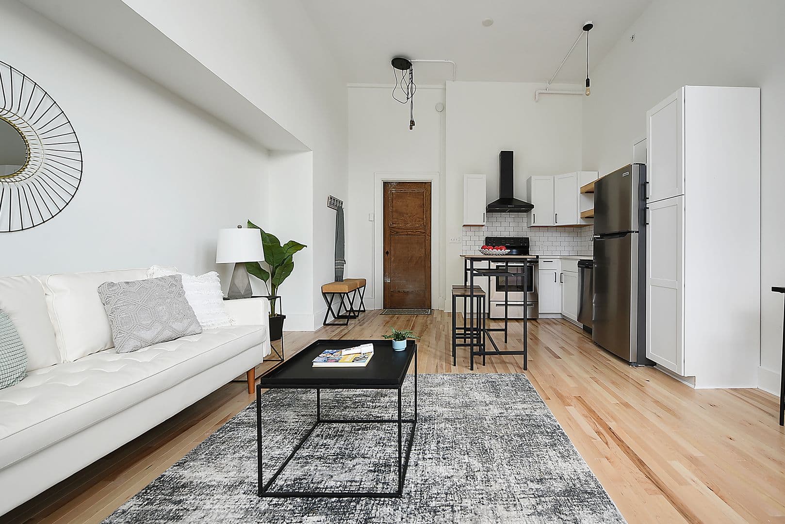 Homestead Apartment: 120 E 9th Ave