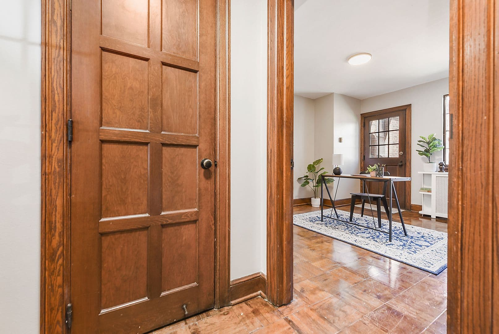 Pittsburgh Apartment: 303 E. 10th Avenue