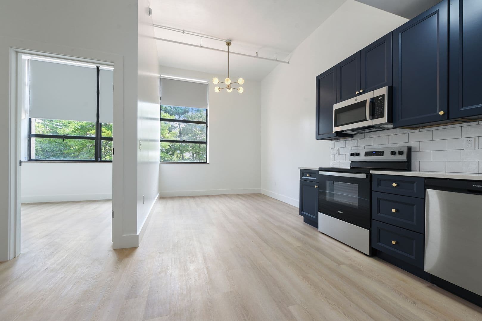 Pittsburgh Apartment: 300 Benedict Drive