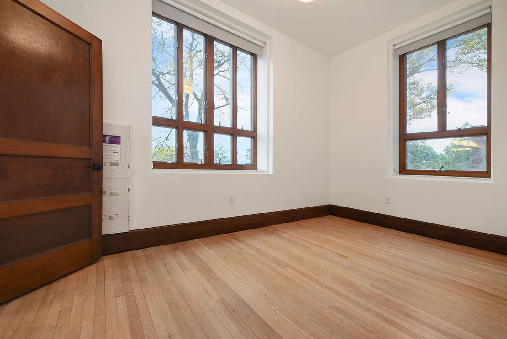 Pittsburgh Apartment: 300 Benedict Drive