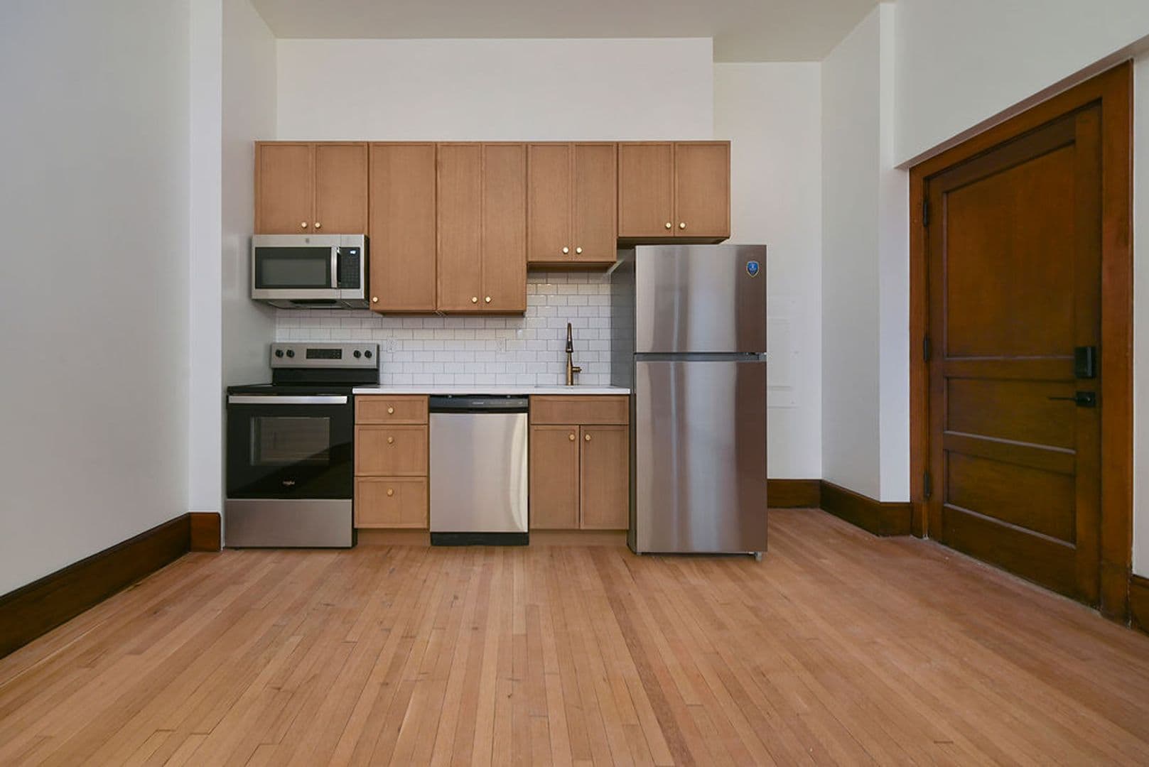 Pittsburgh Apartment: 300 Benedict Drive