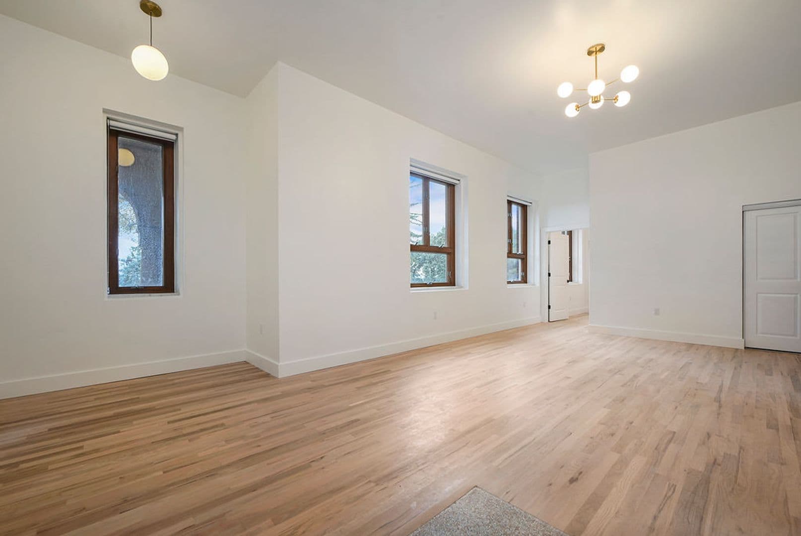 Pittsburgh Apartment: 300 Benedict Drive