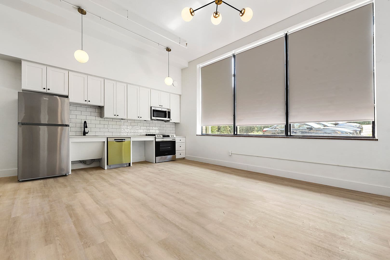 Pittsburgh Apartment: 300 Benedict Drive
