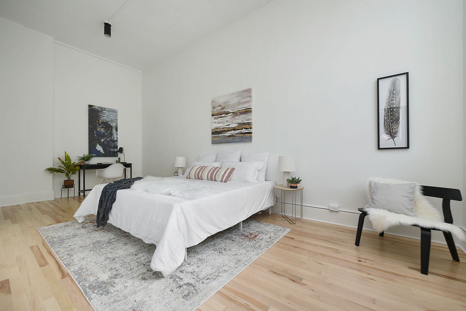 Homestead Apartment: 120 E 9th Ave