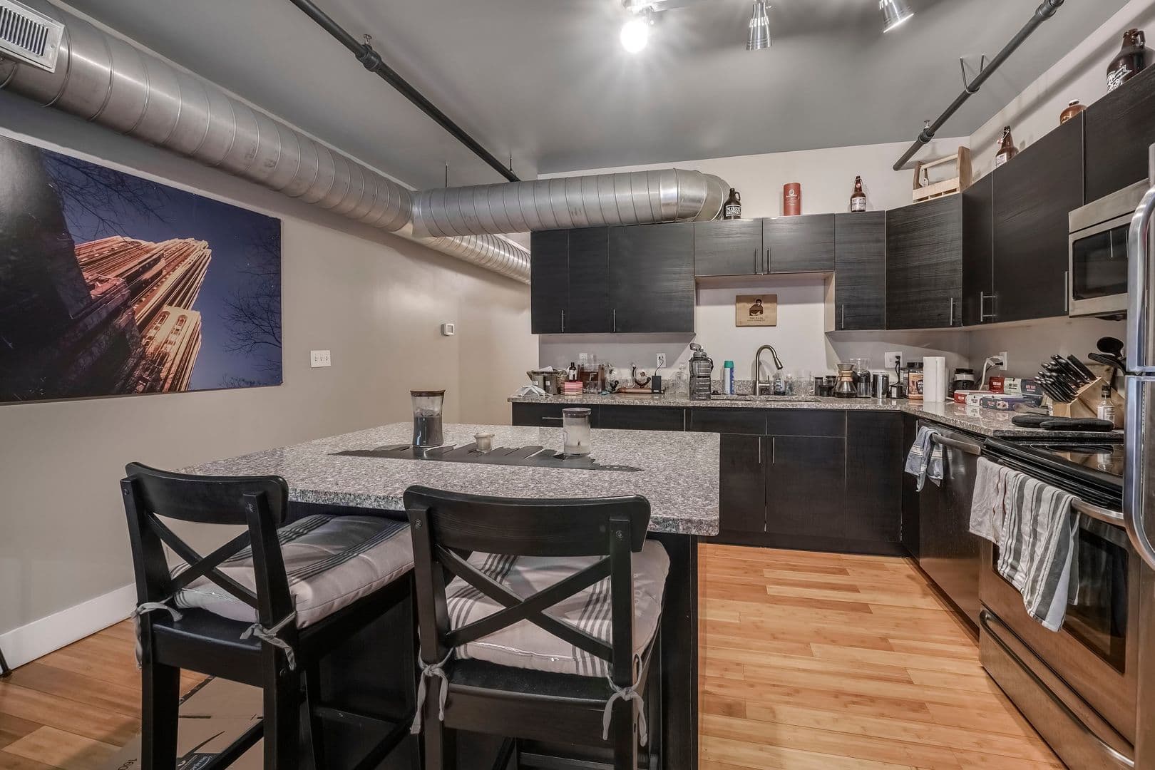 Pittsburgh Apartment: 3010 Jane Street