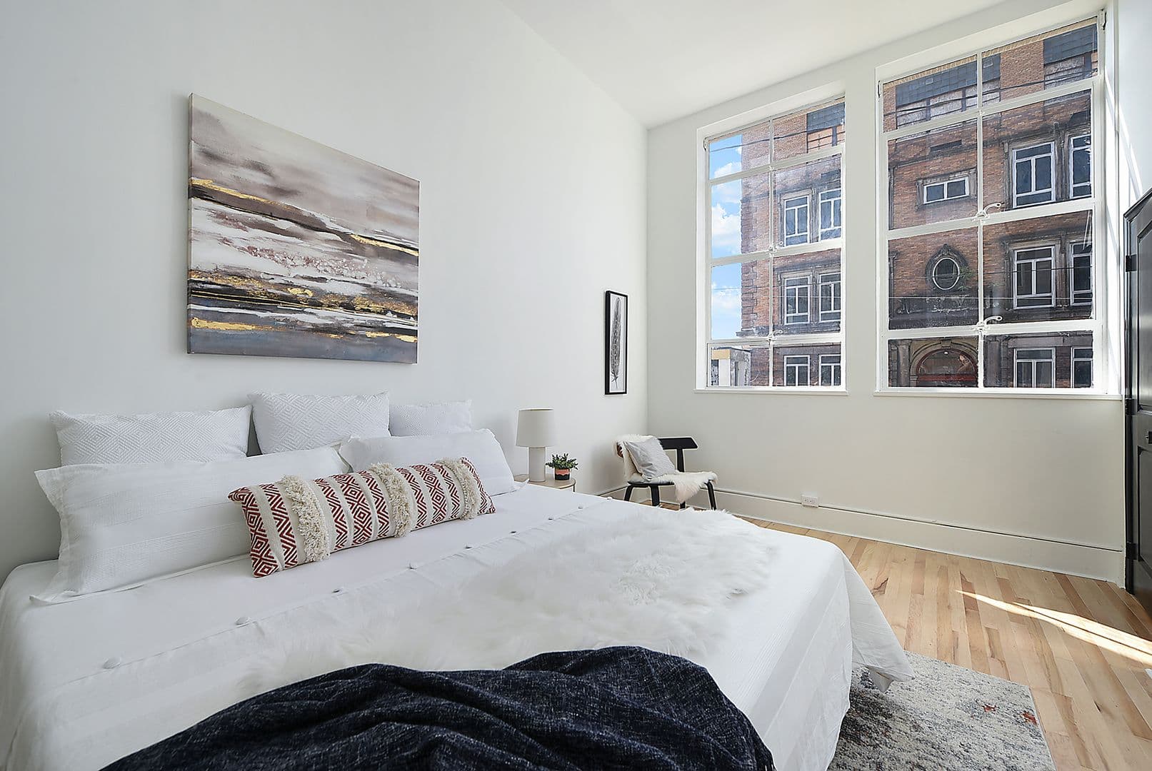 Homestead Apartment: 120 E 9th Ave