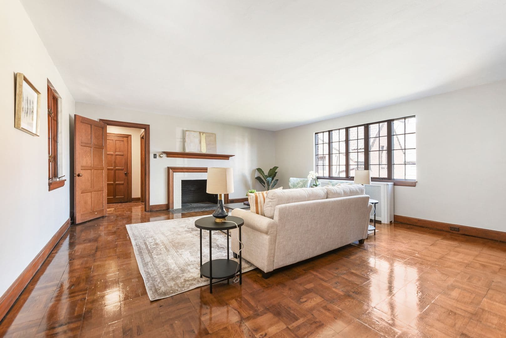 Pittsburgh Apartment: 303 E. 10th Avenue