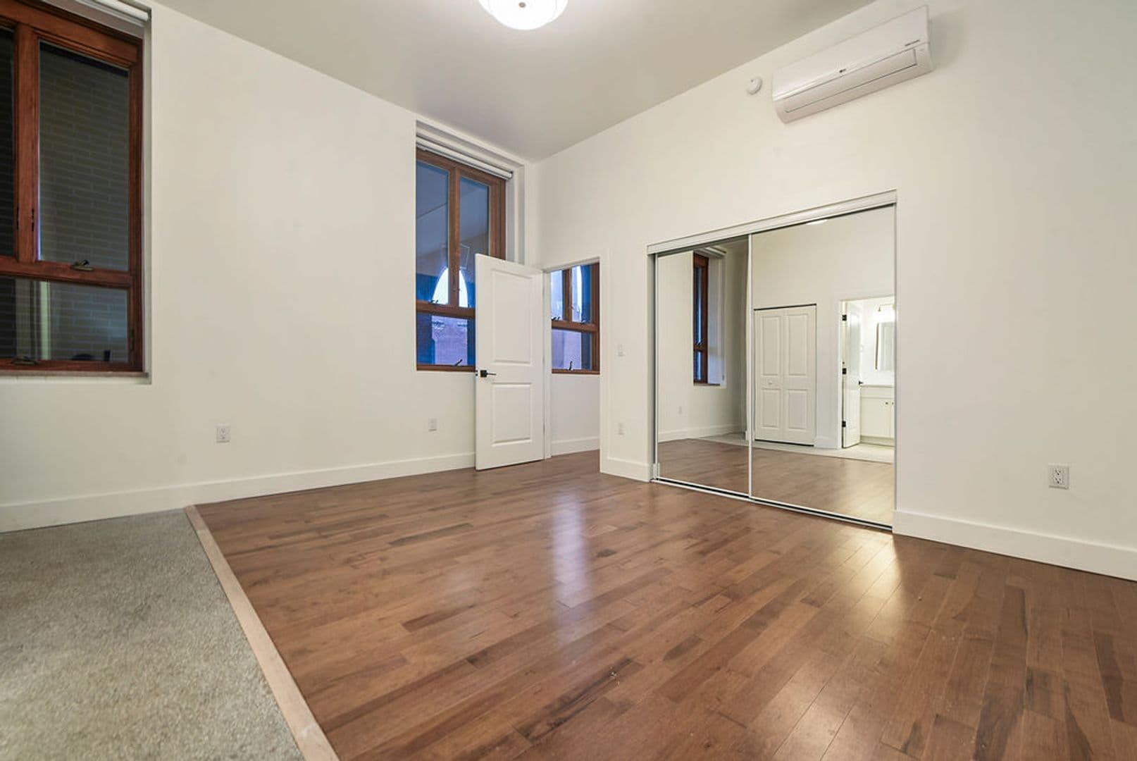 Pittsburgh Apartment: 300 Benedict Drive