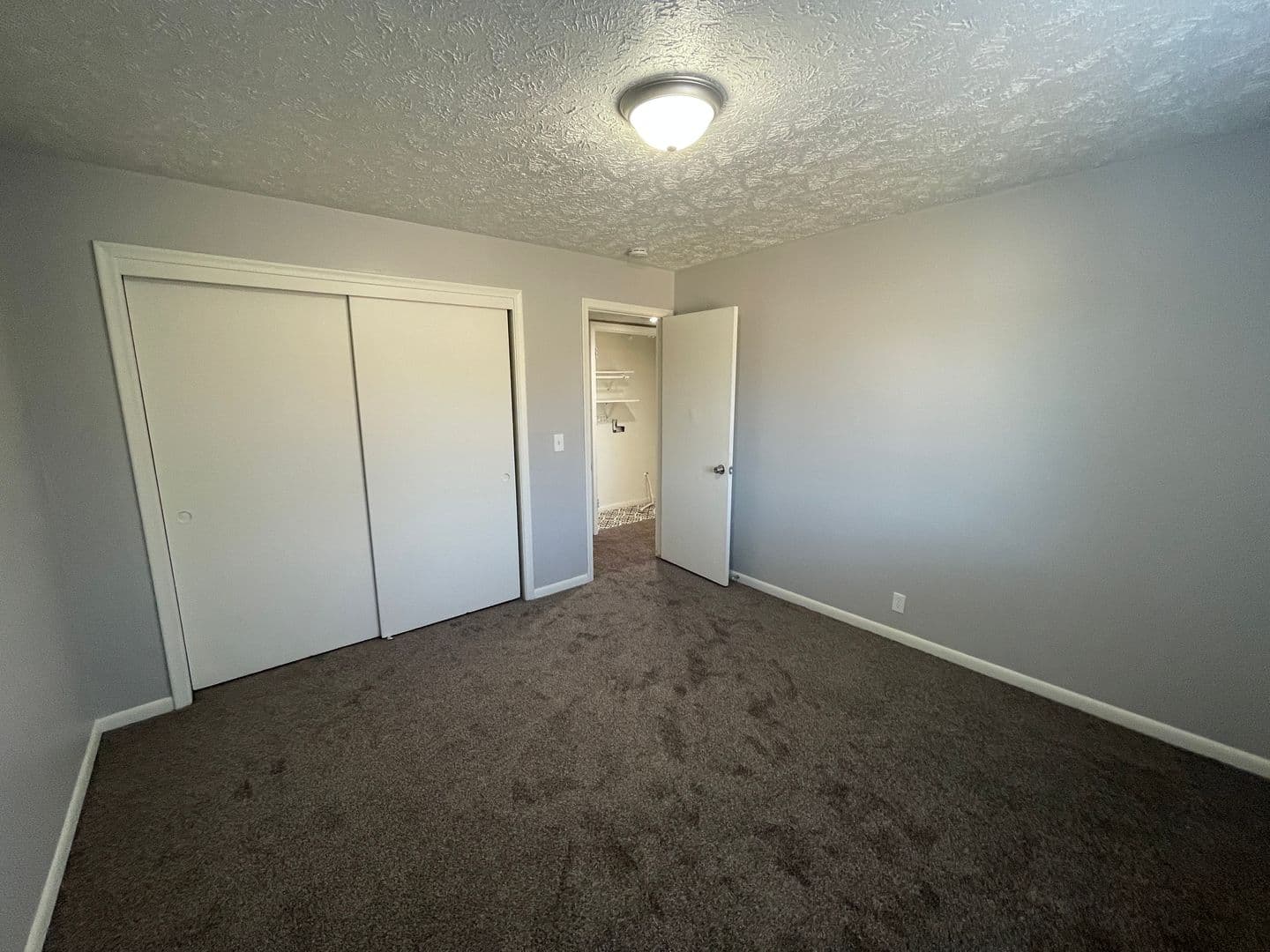 Omaha Apartment: 2303 Benson Gardens Blvd