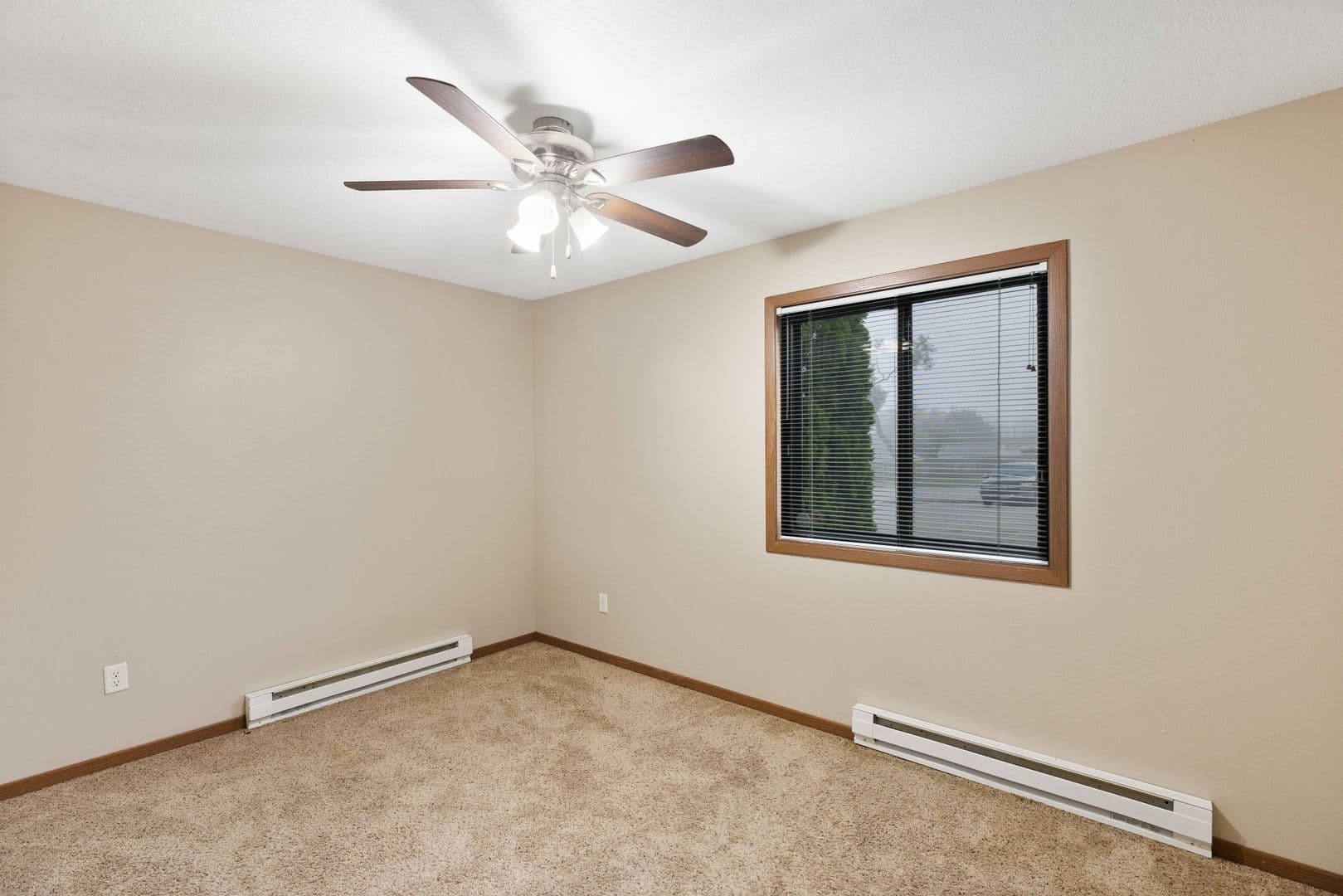 Des Moines Apartment: 530 E Kenyon