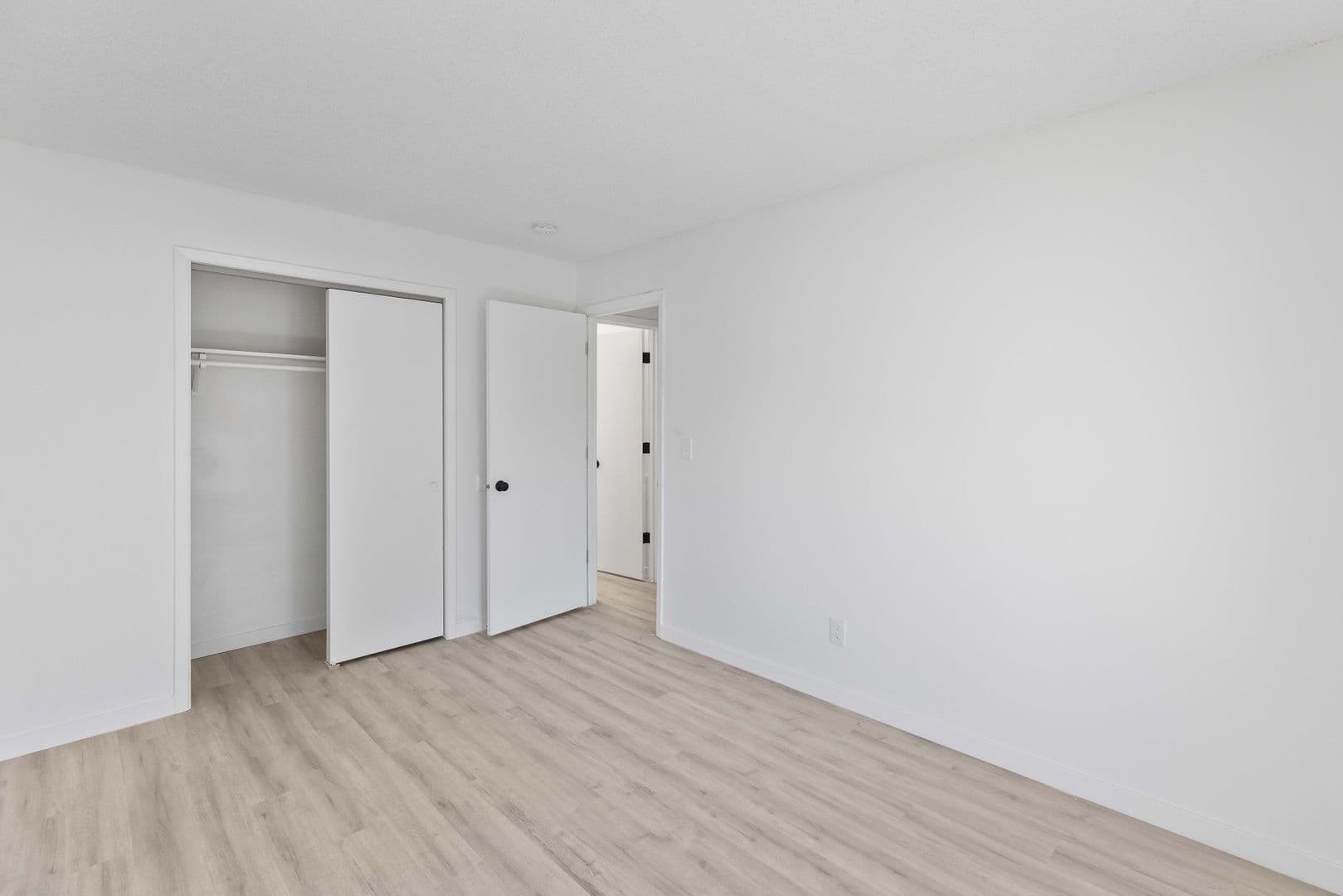Des Moines Apartment: 530 E Kenyon
