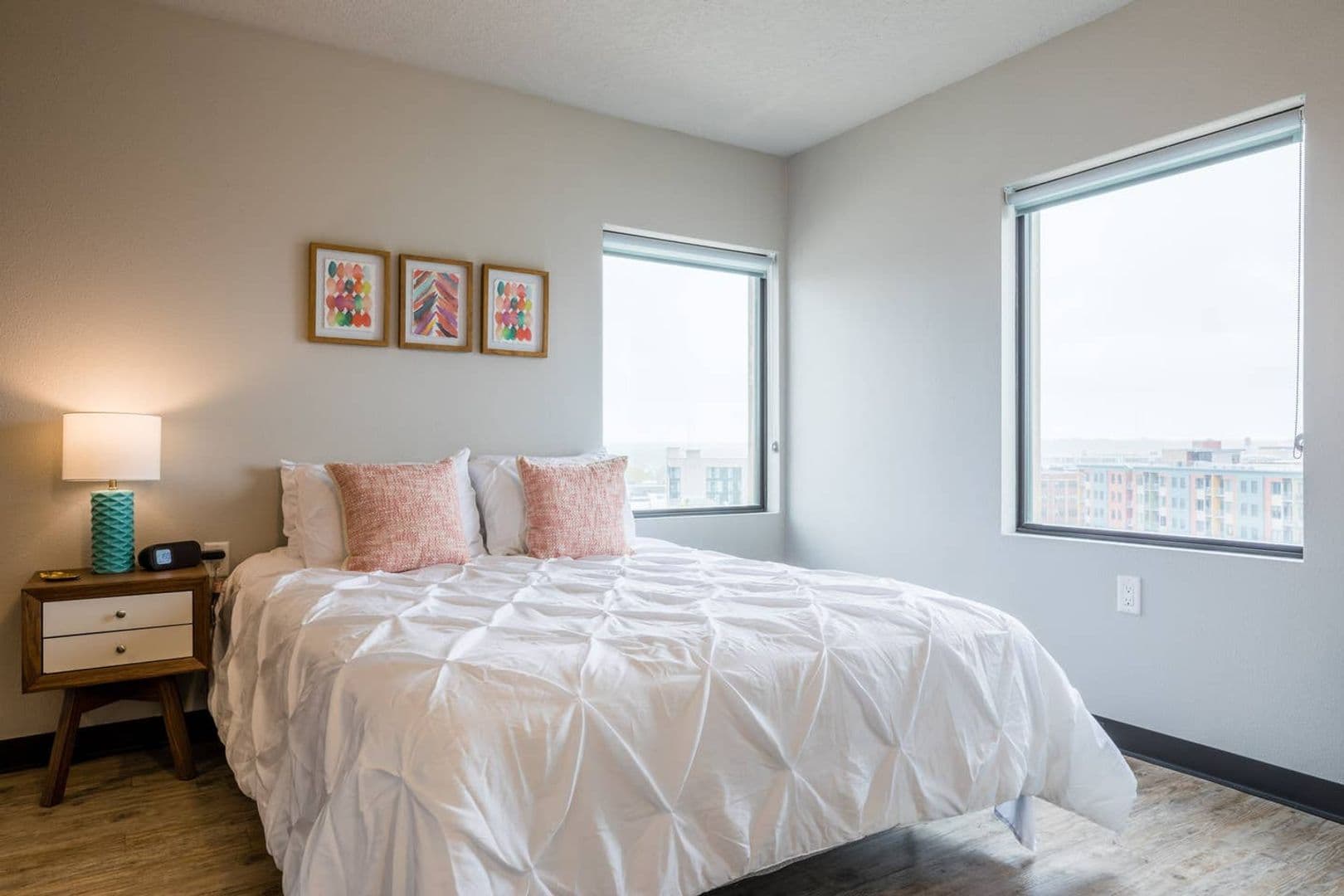 Des Moines Apartment: 660 E 5th St