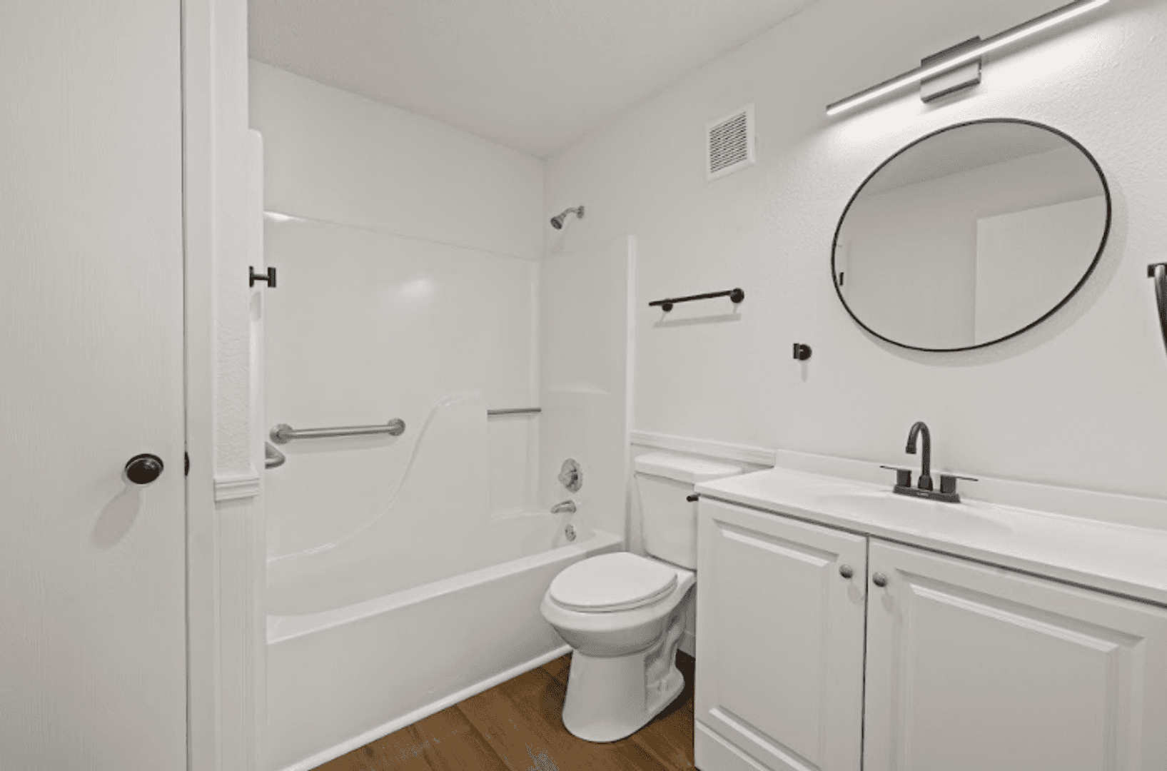 Des Moines Apartment: 530 E Kenyon