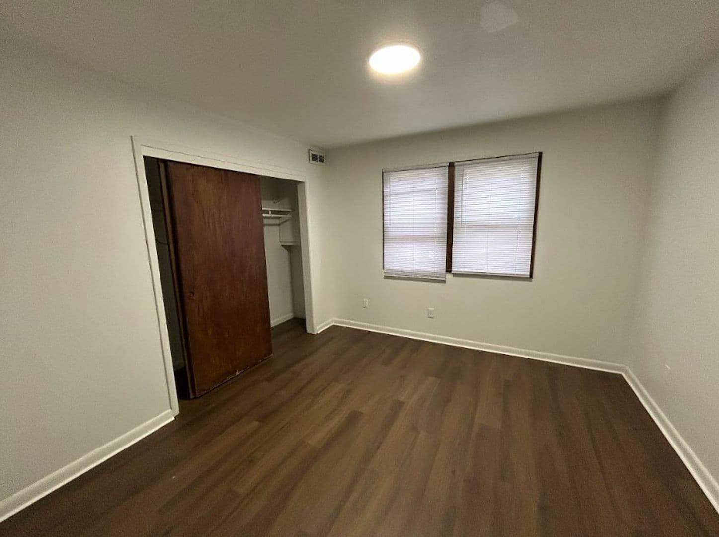 Des Moines Apartment: 2910 Arnold Rd/2805 30th St