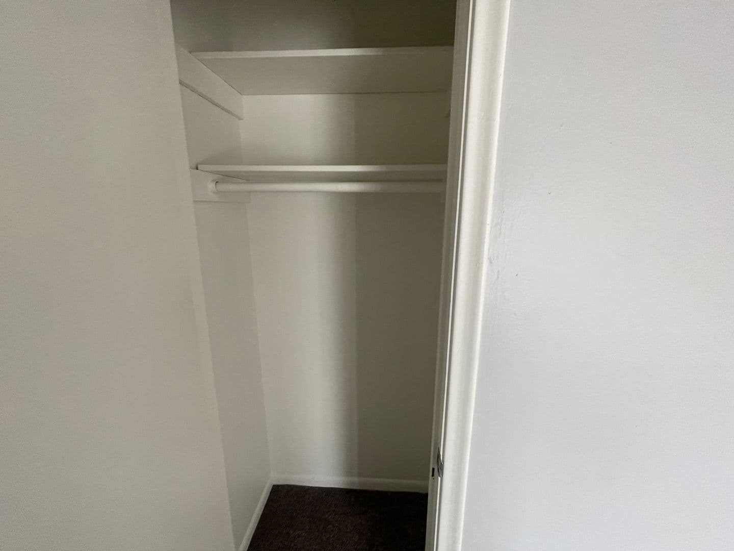 Omaha Apartment: 2303 Benson Gardens Blvd